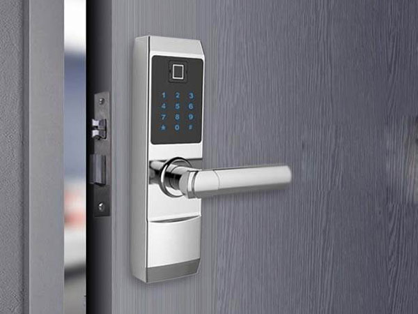 广宁24小时上门开锁公司