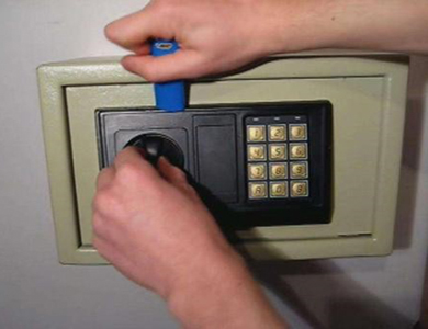 广宁24小时上门开锁公司