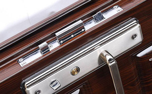 广宁24小时上门开锁公司