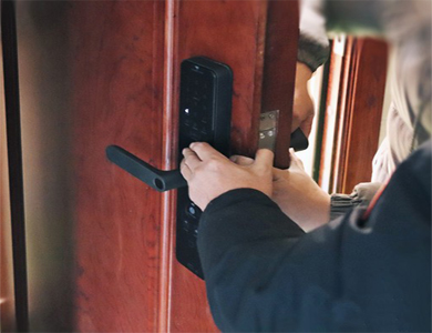 广宁24小时上门开锁公司